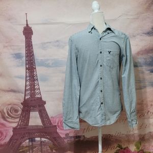 ⭐️ American Eagle striped long sleeve button down shirt